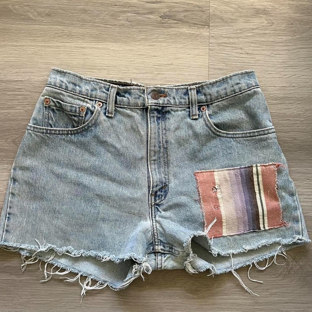 Vintage levi shorts